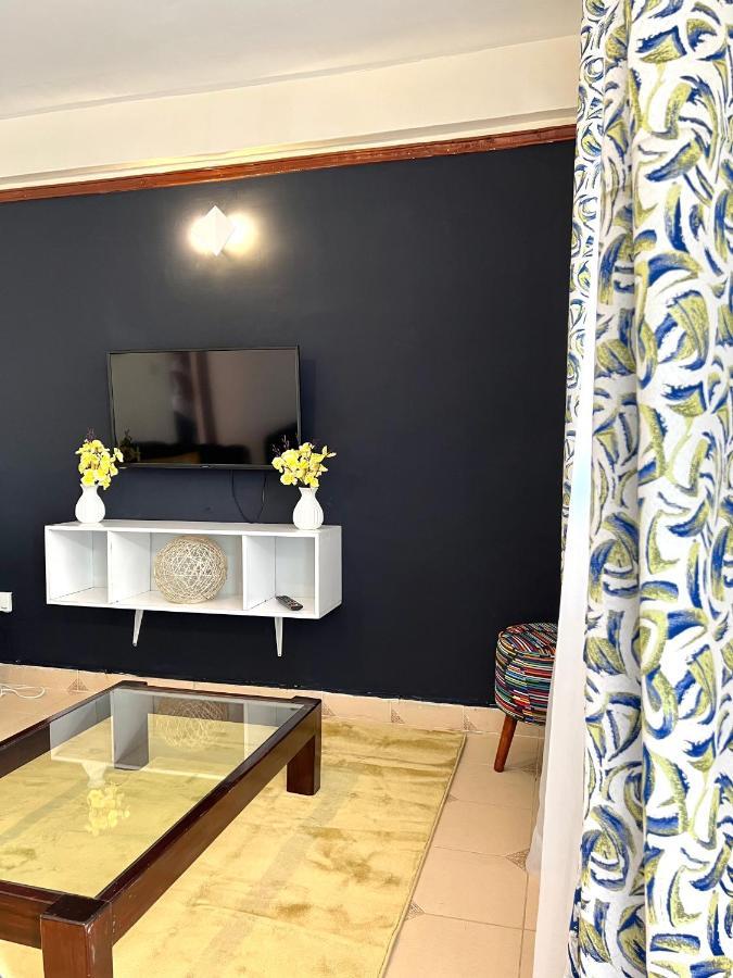 Cozy 1Br Milimani Apartment Kisumu Luaran gambar